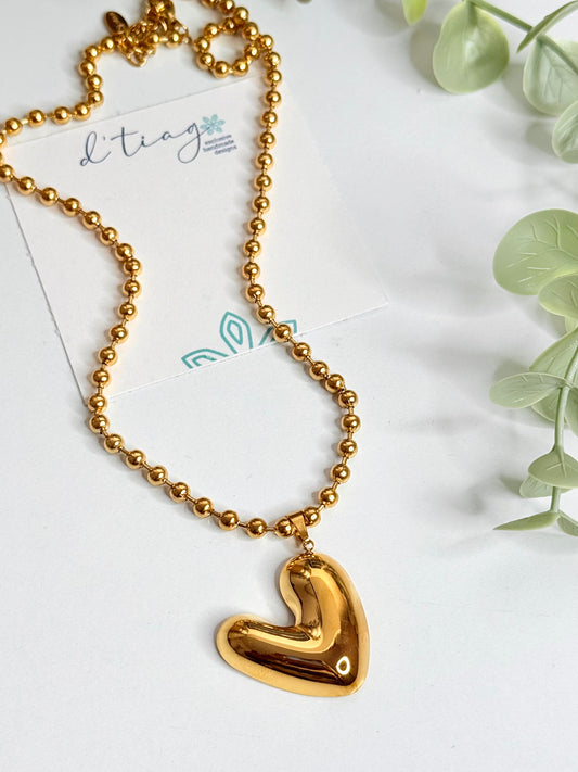 Mila Gold Heart Necklace