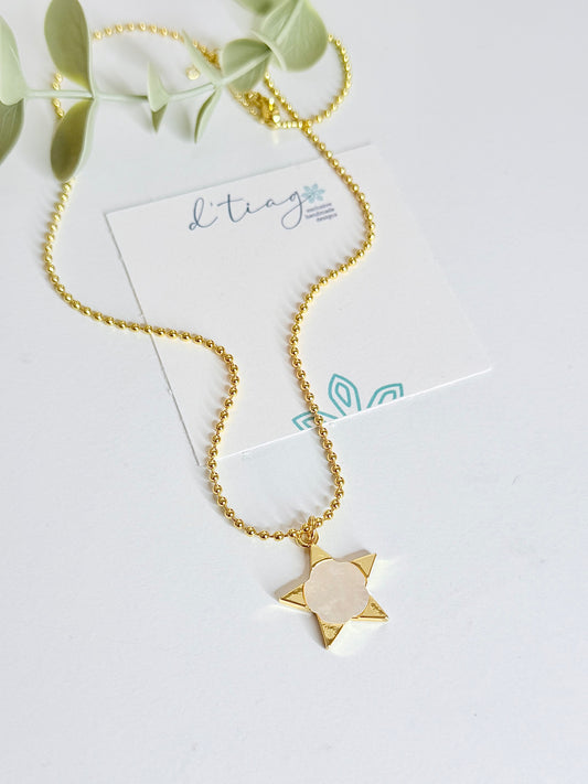 Mini Estrella Necklace