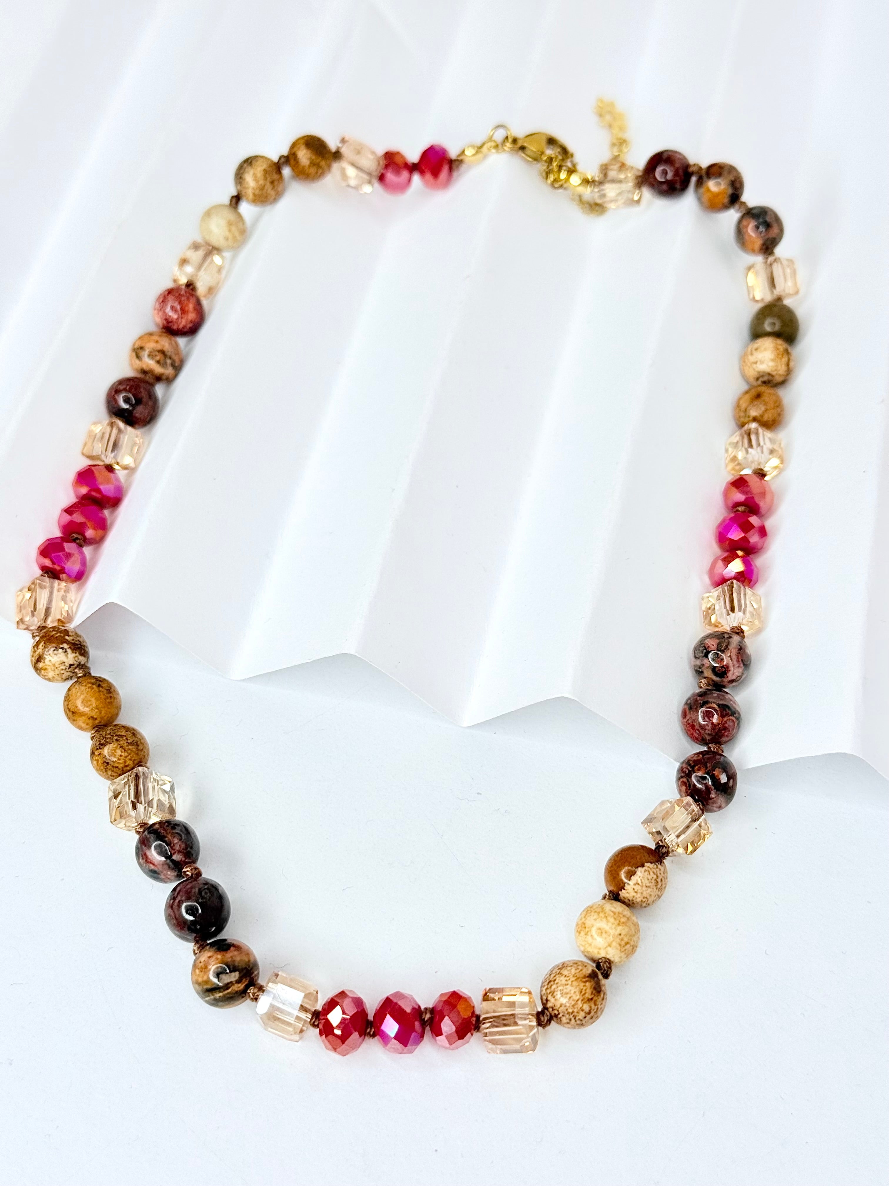 Lisi Semipreciosa Necklace (de venden por separado)