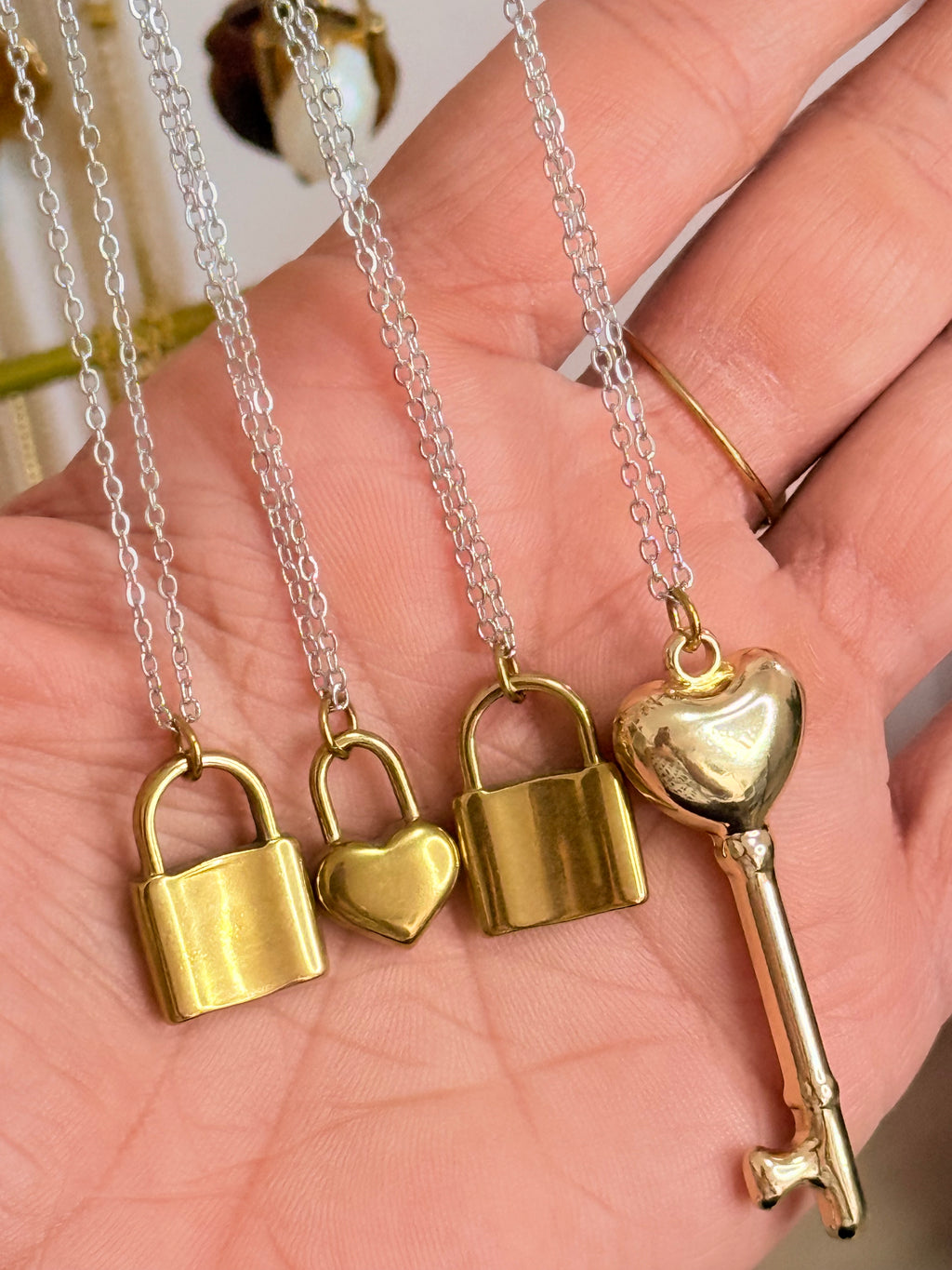 DAS Necklace 066