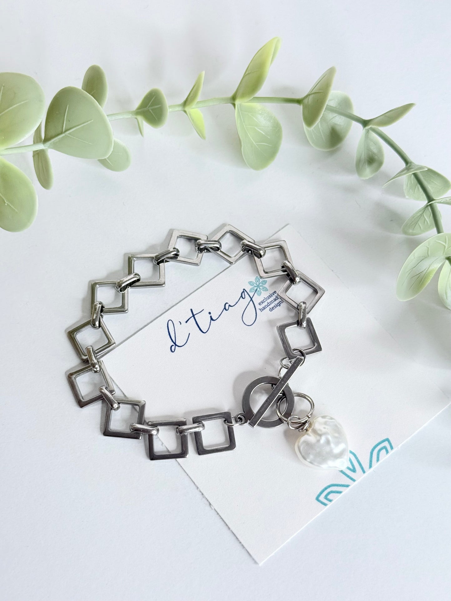 Sussy Bracelet