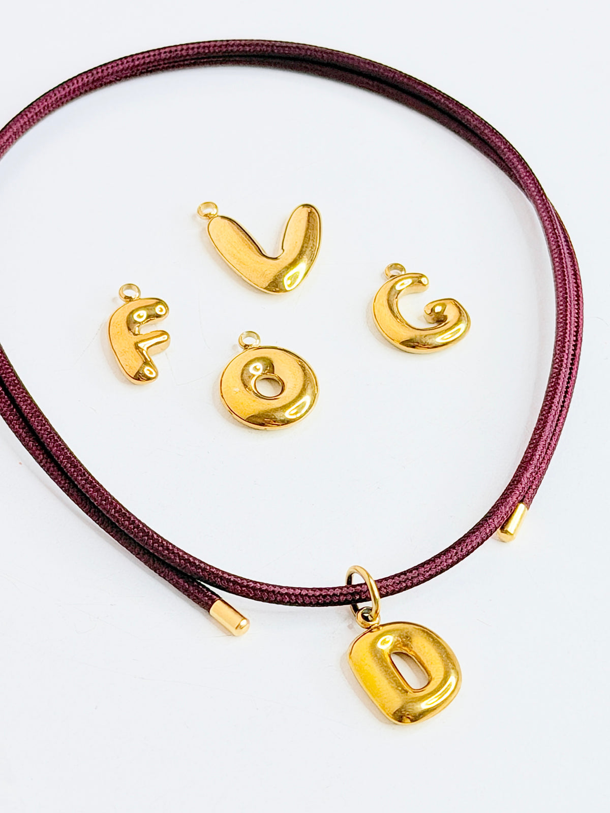 Letter Charm for Magnetic Necklace (no traen cadena)
