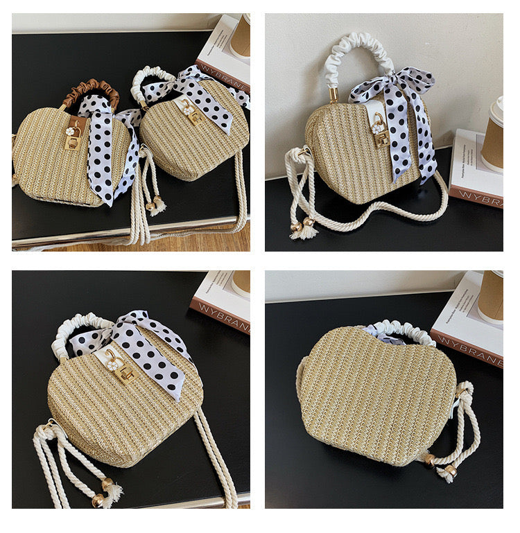 White Vacay Daisy Zara Bag