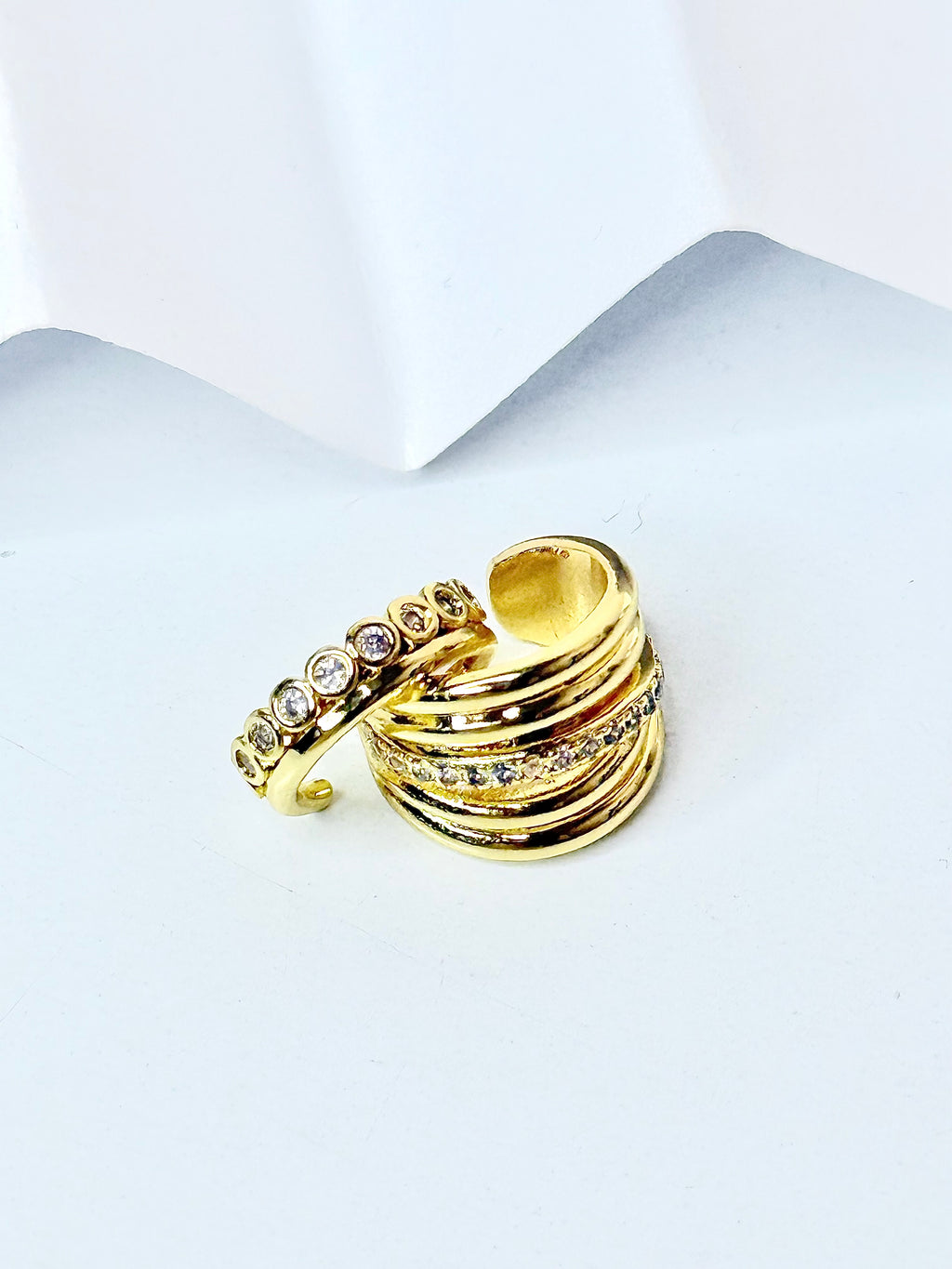 Cuffs Earrings (se venden por separado)