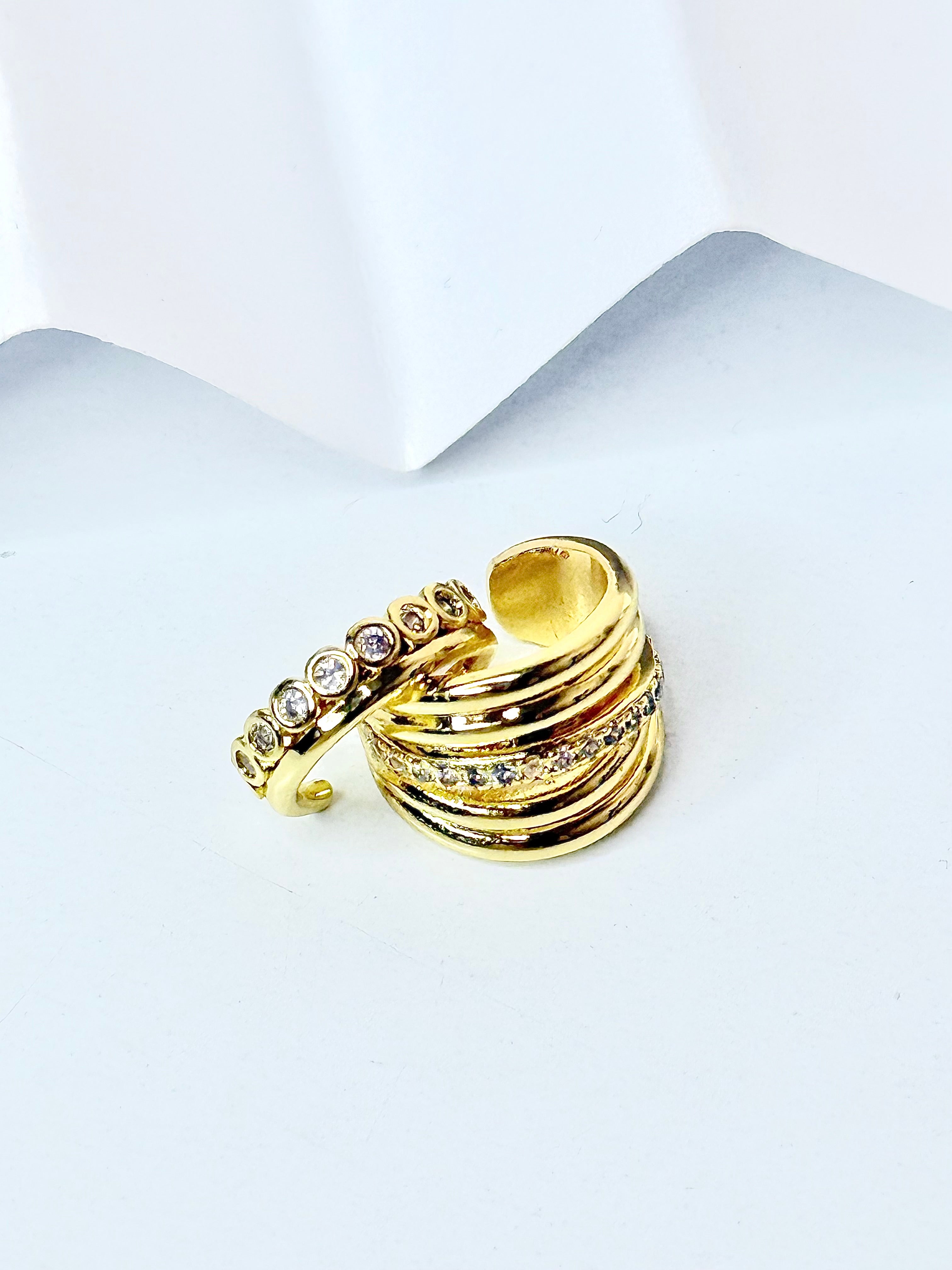 Cuffs Earrings (se venden por separado)