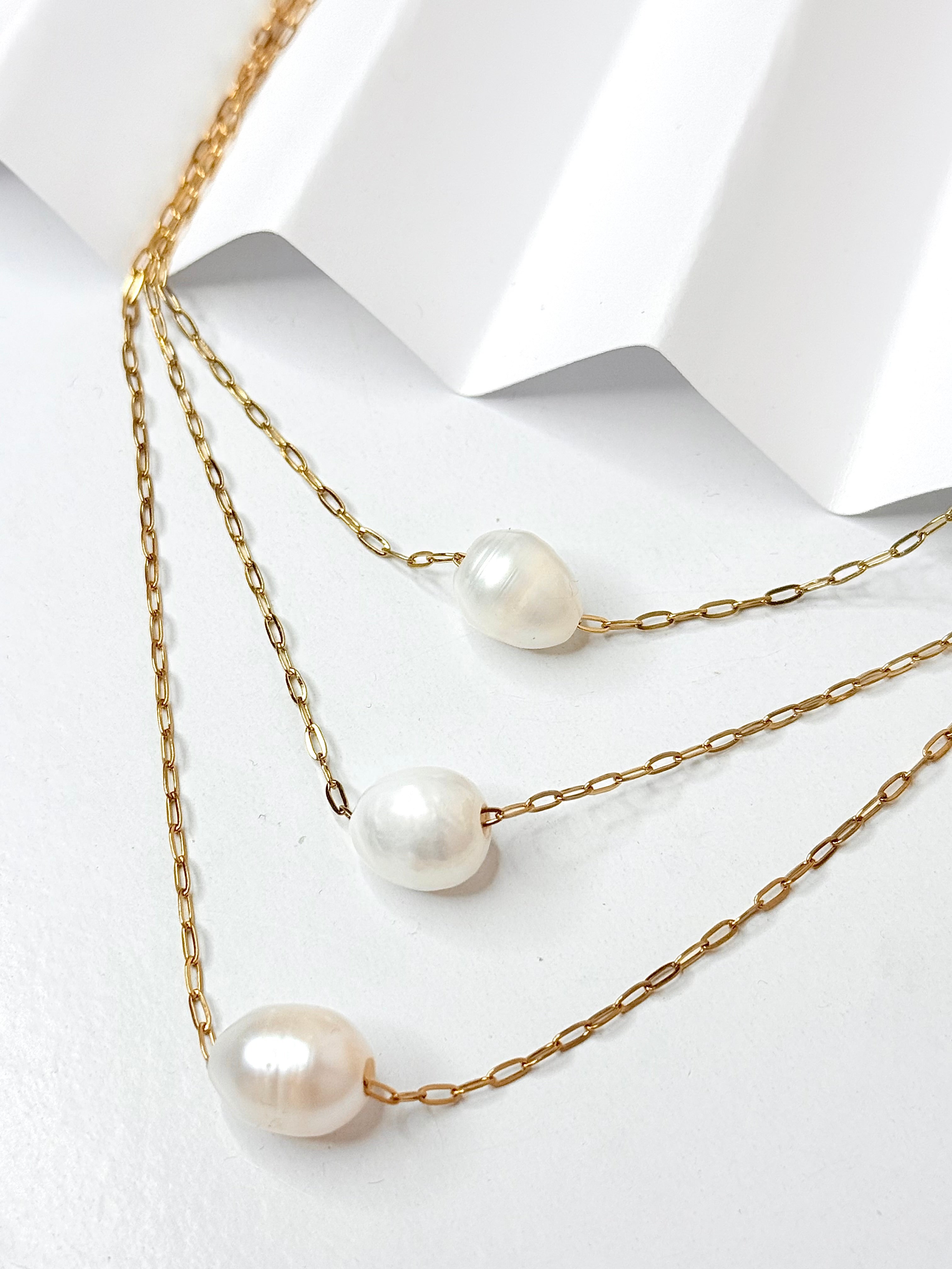 Free Pearl Necklace Marzo Promo