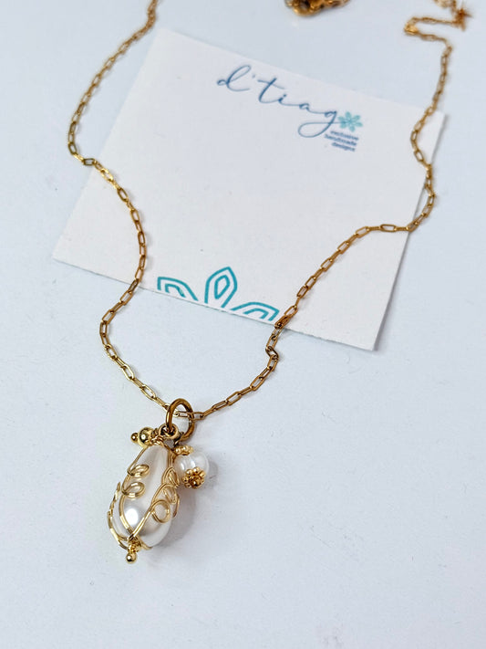 Perlé Necklace
