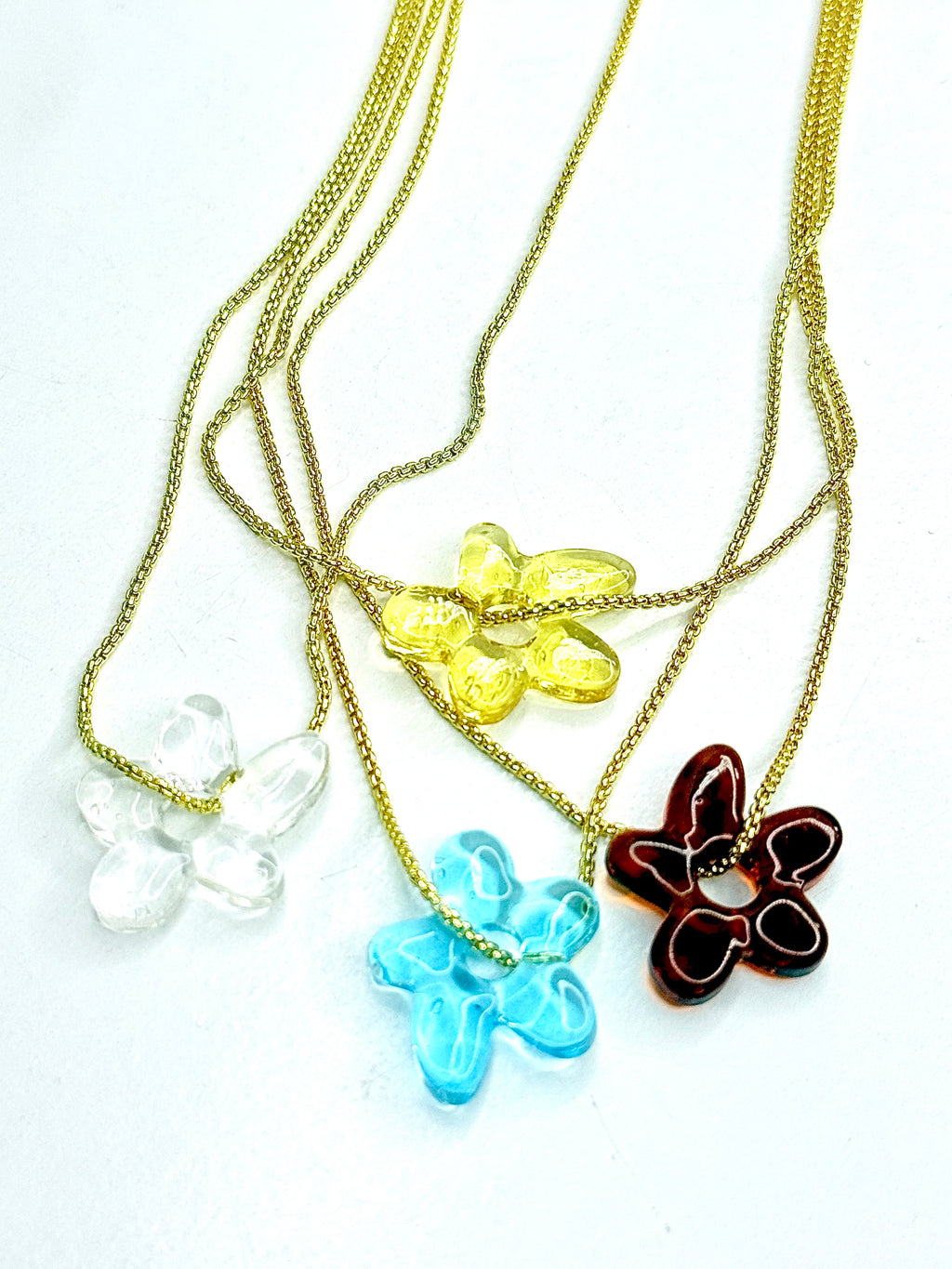 Clear Daisy Necklace