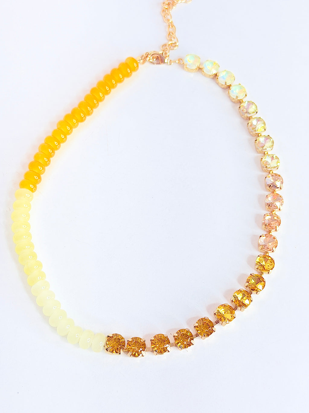Toba Necklace (tonos amarillos)
