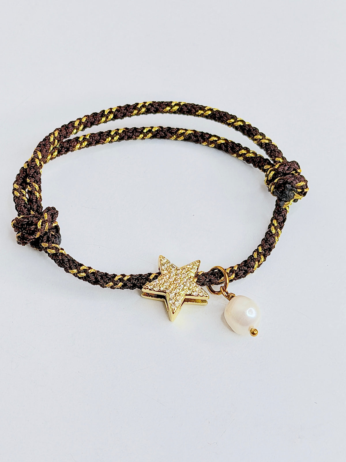 Mila Star Bracelet (marron y oro)