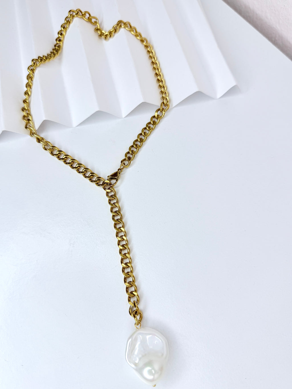 Big Pearl Cubana Lariat