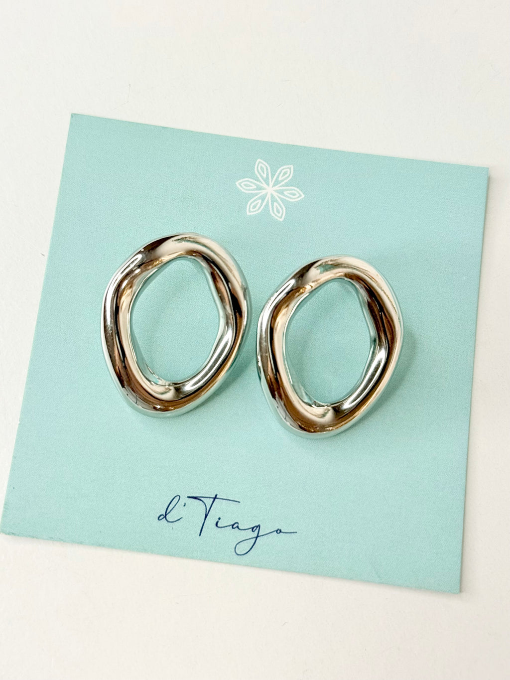 Mariana Earrings (se venden por separado)