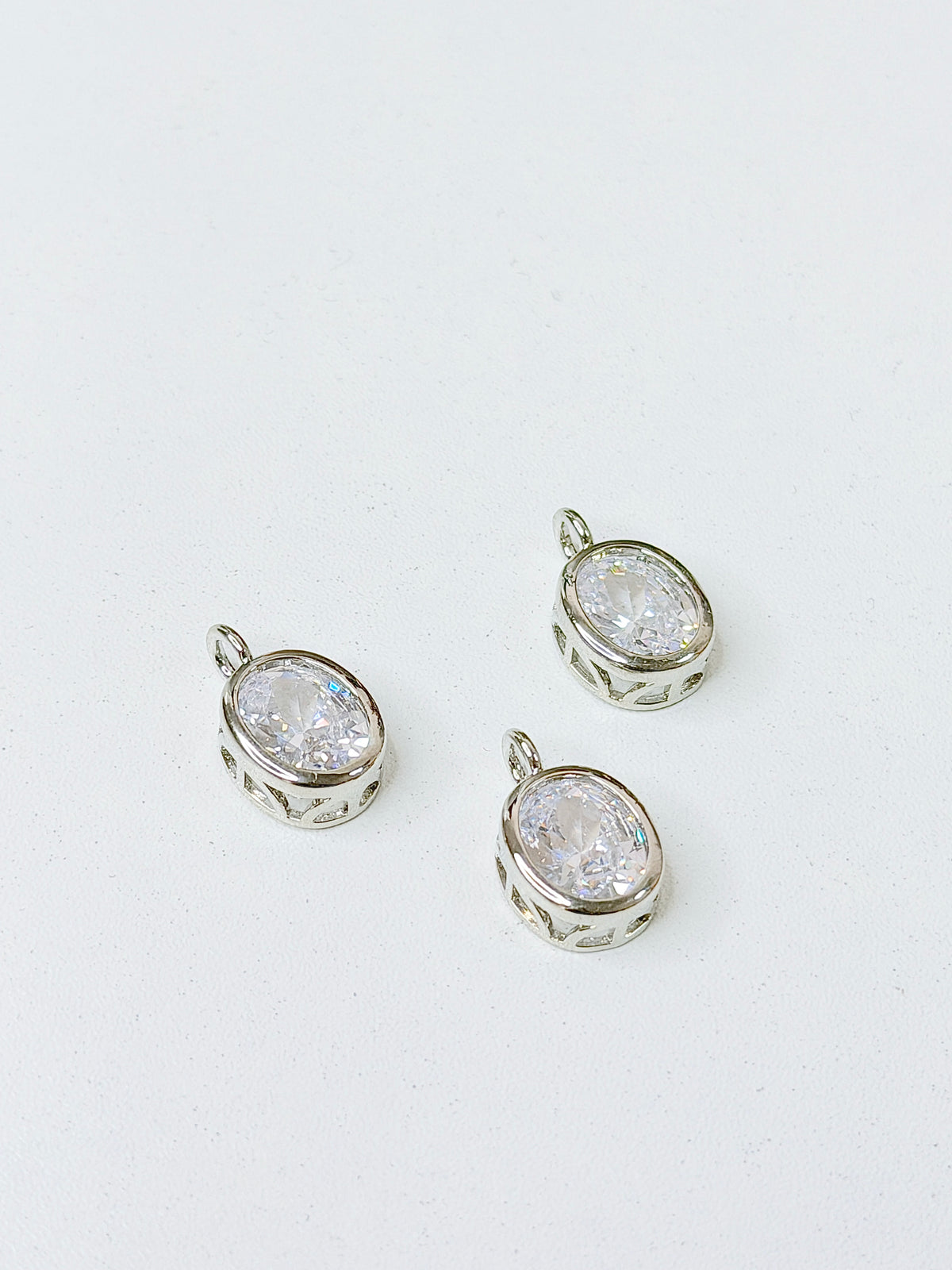 Silver Oval Charms (no traen cadena)