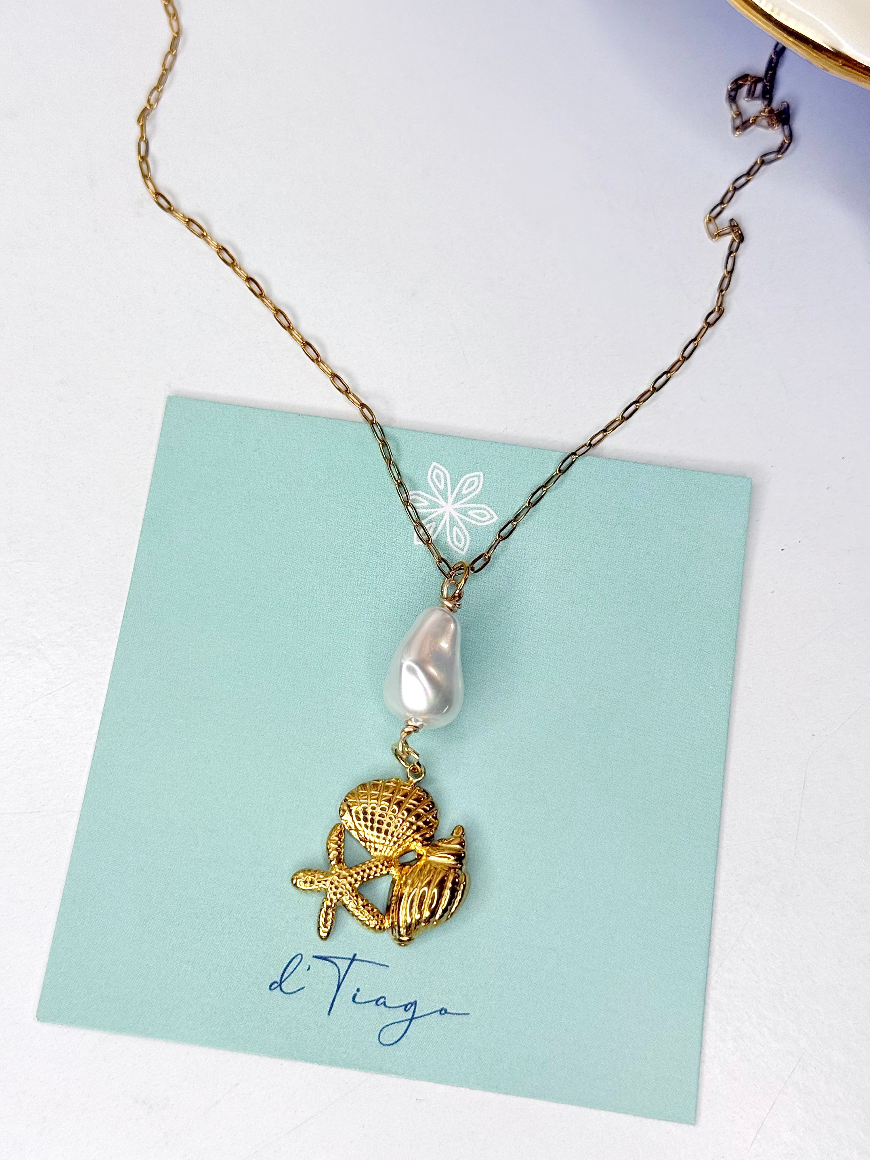 Mar y Tierra Necklace