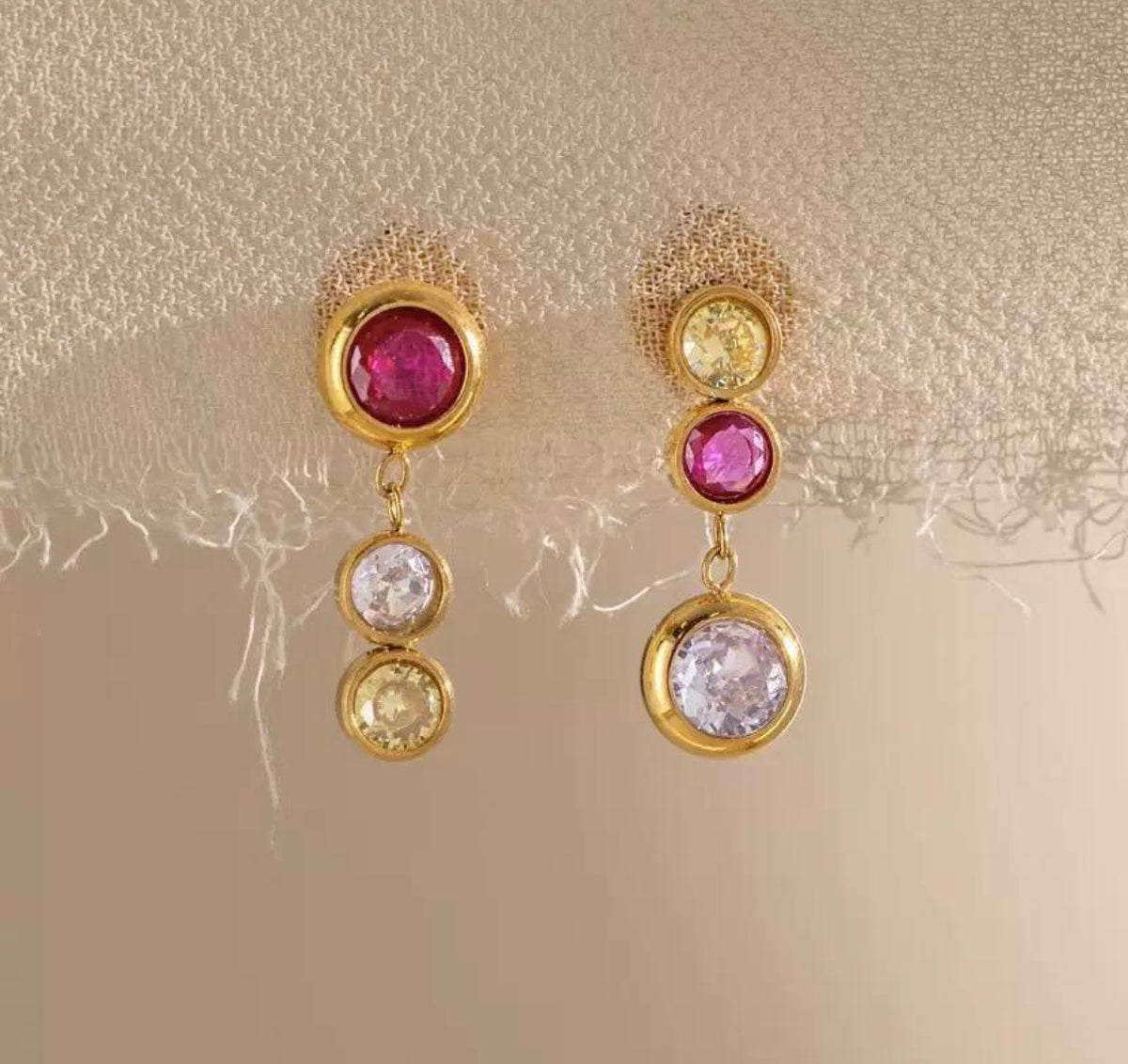 Nous Earrings