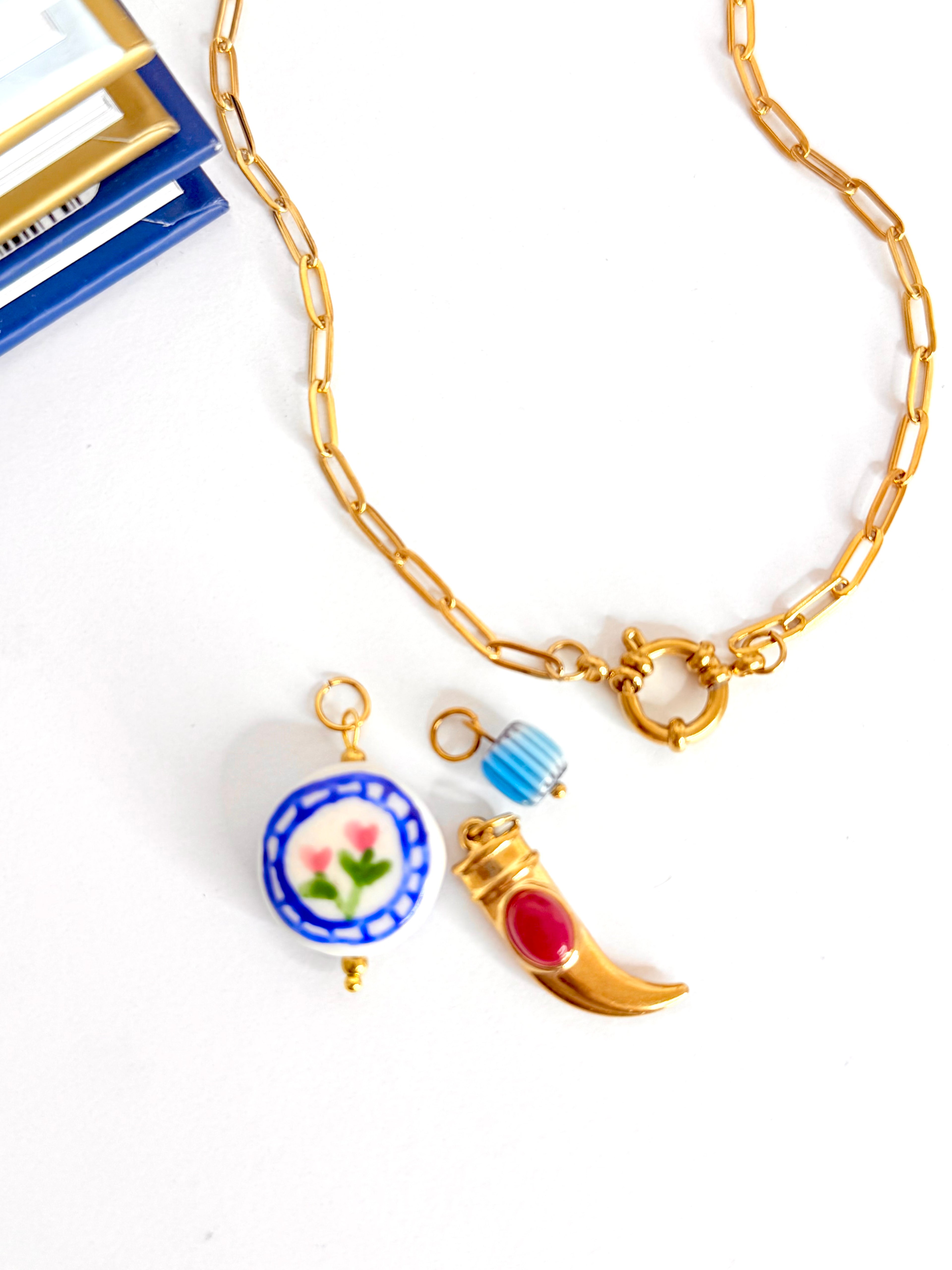 Golden Switch Red Necklace
