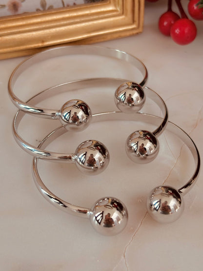 Silver Ball Bangle