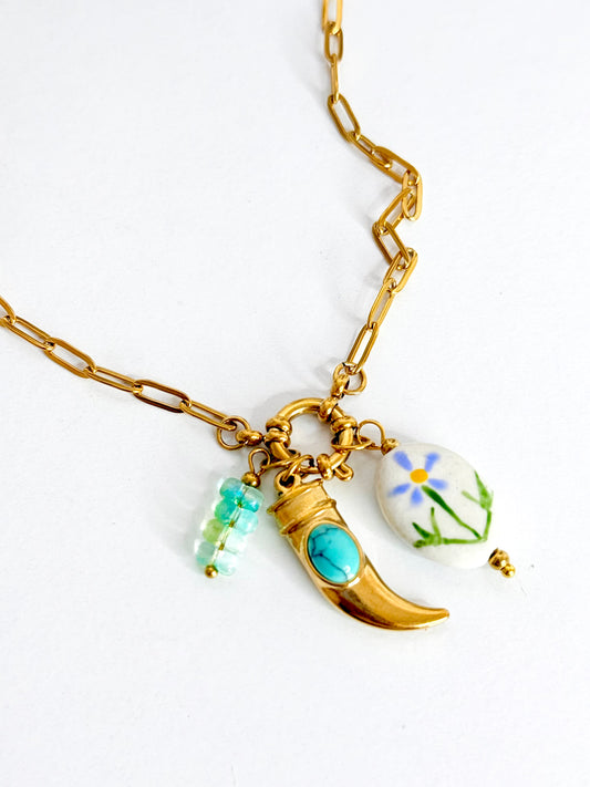 Golden Switch Aqua Necklace