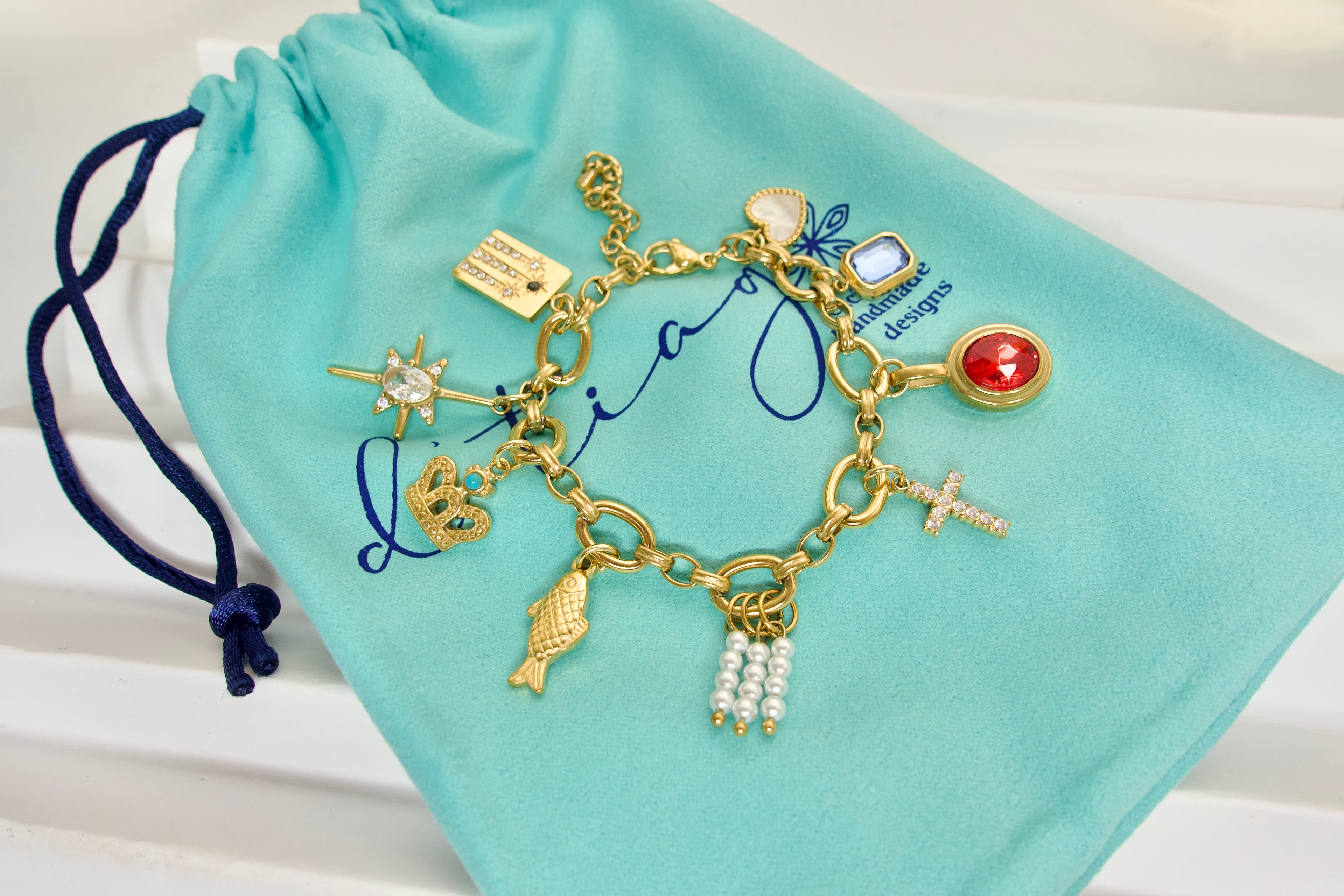 La Historia que cambio al Mundo: La Historia de Jesus: La Pulsera/ Bracelet HDJ