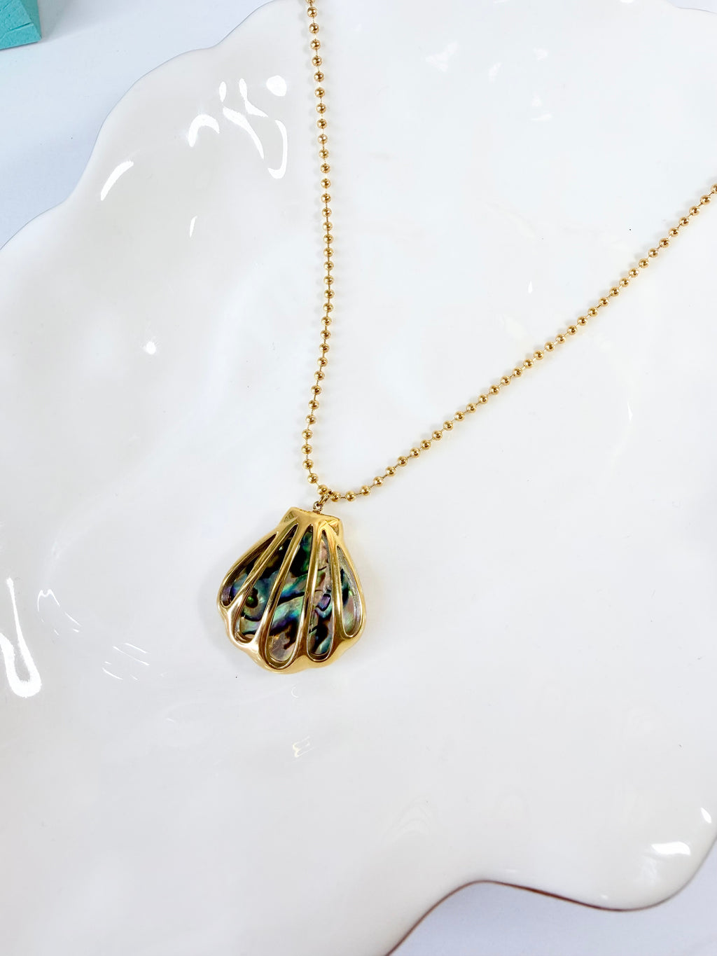Conchi Necklace