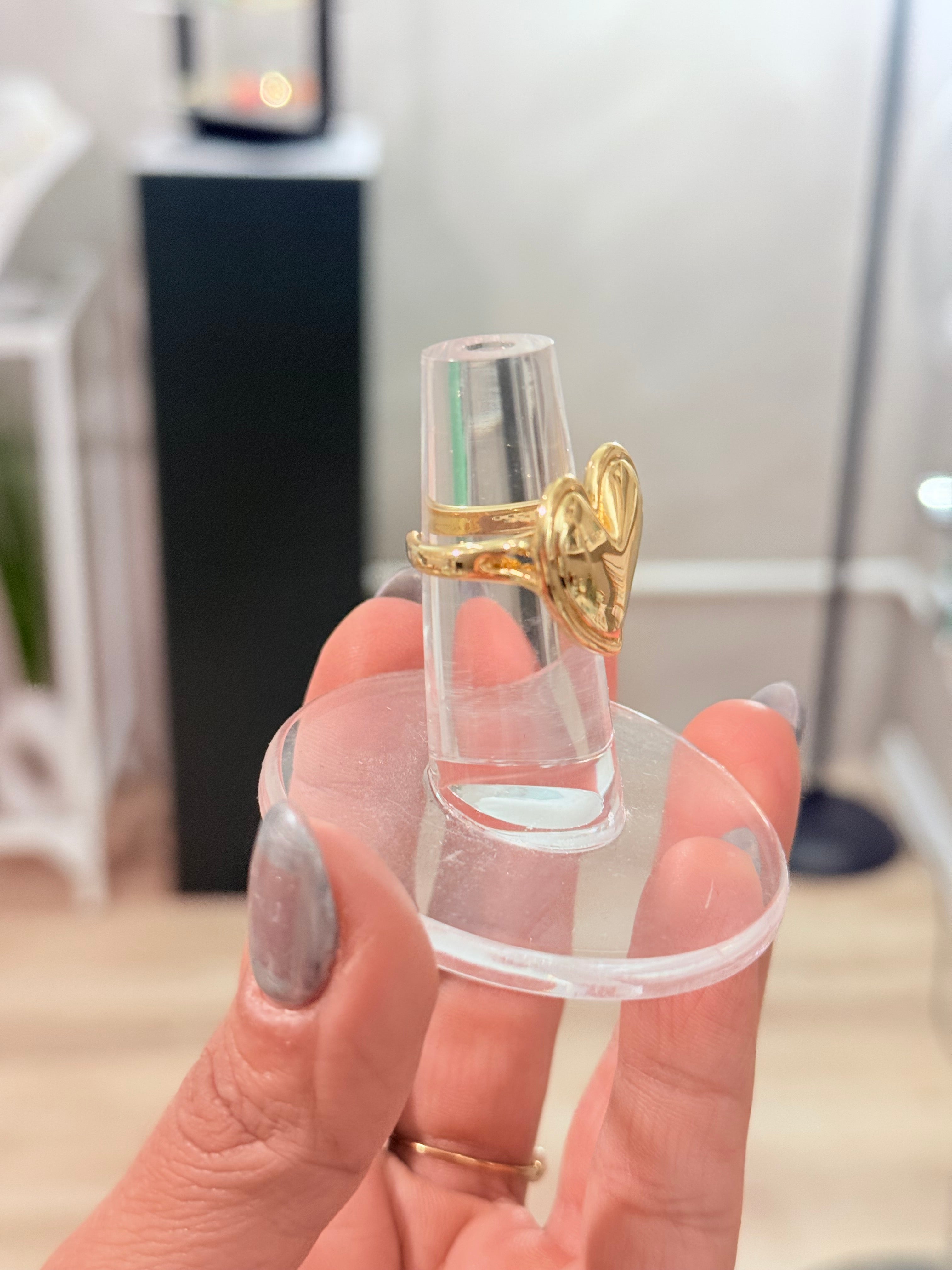 DAS RING  049