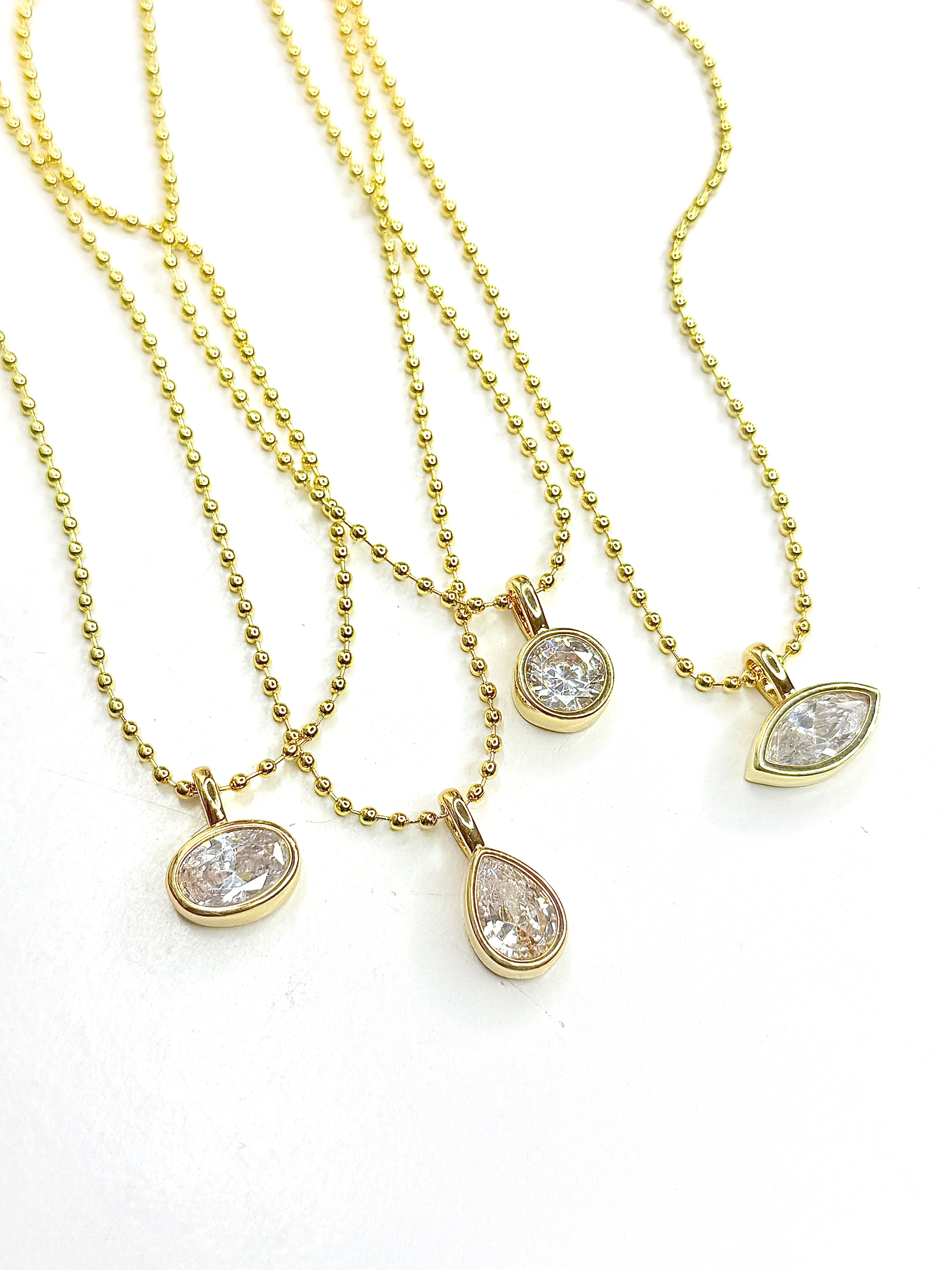 Floating Diamond with chain Necklace