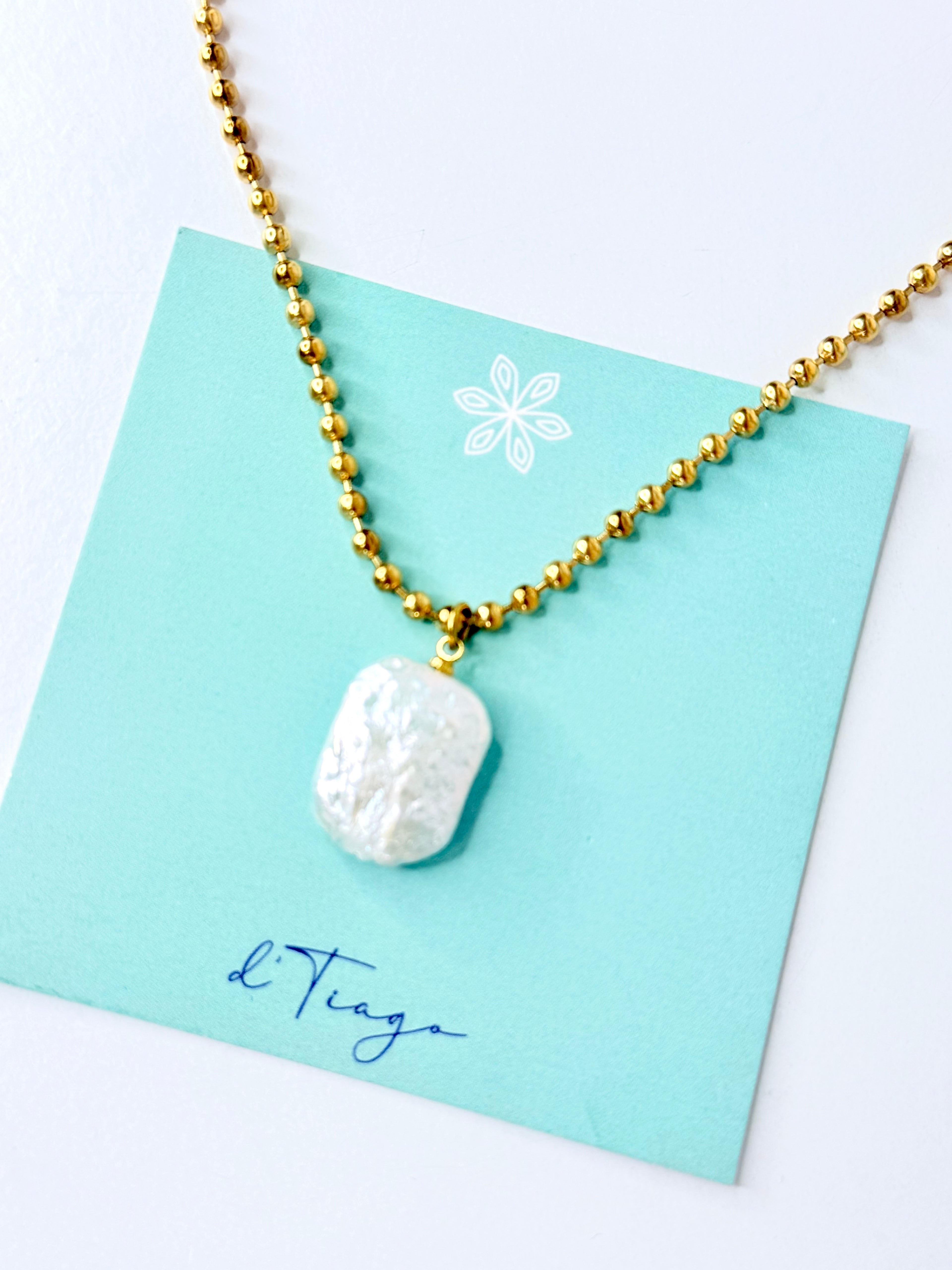 Barroca Pearl Necklace