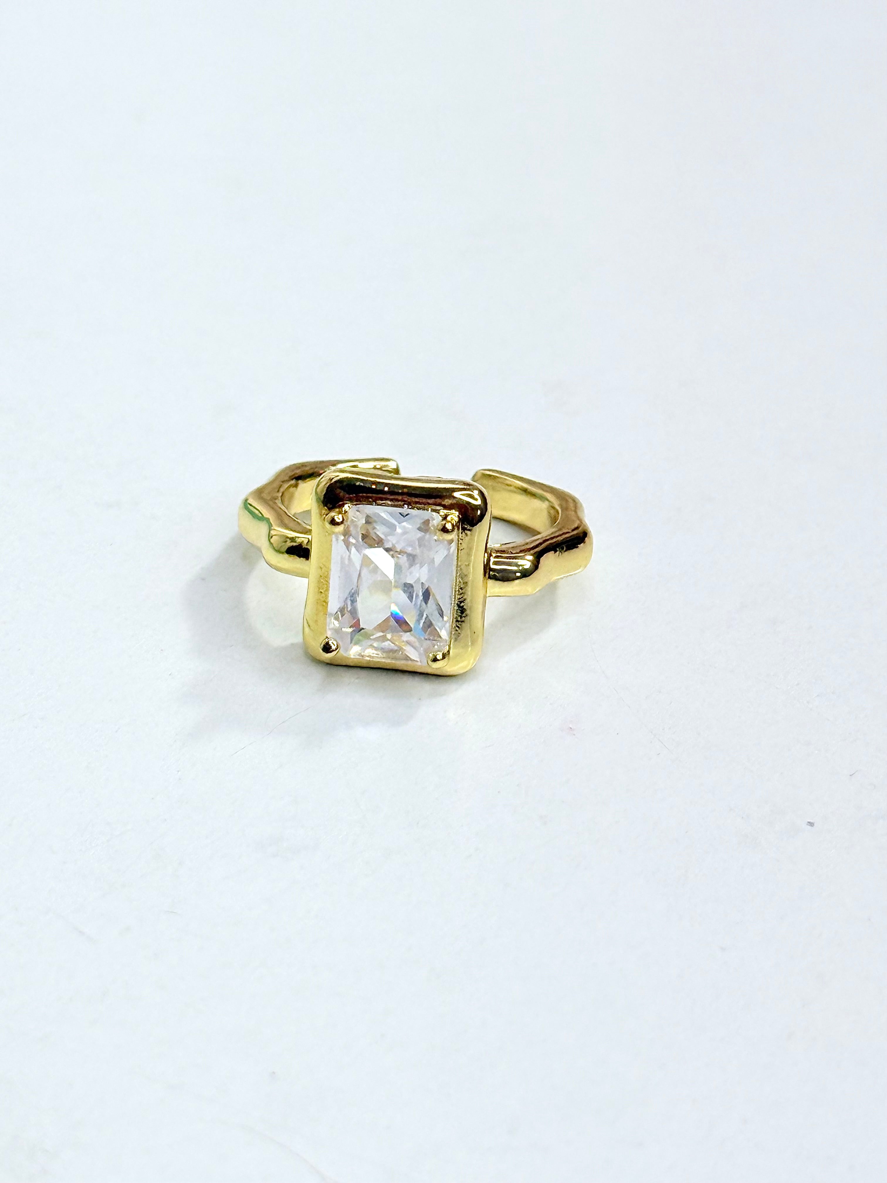 Single Diamond Ring