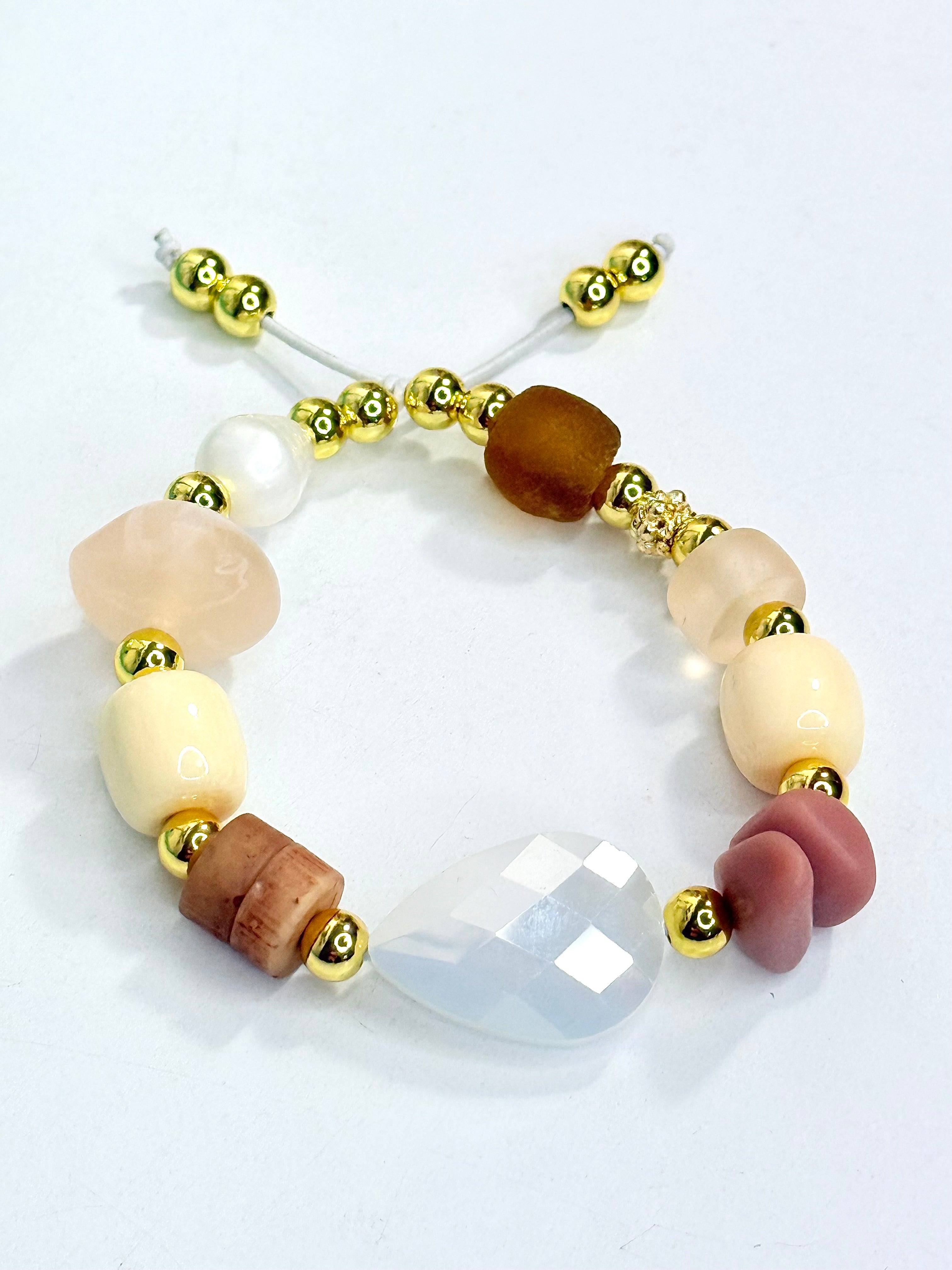 Hila Bracelet 2