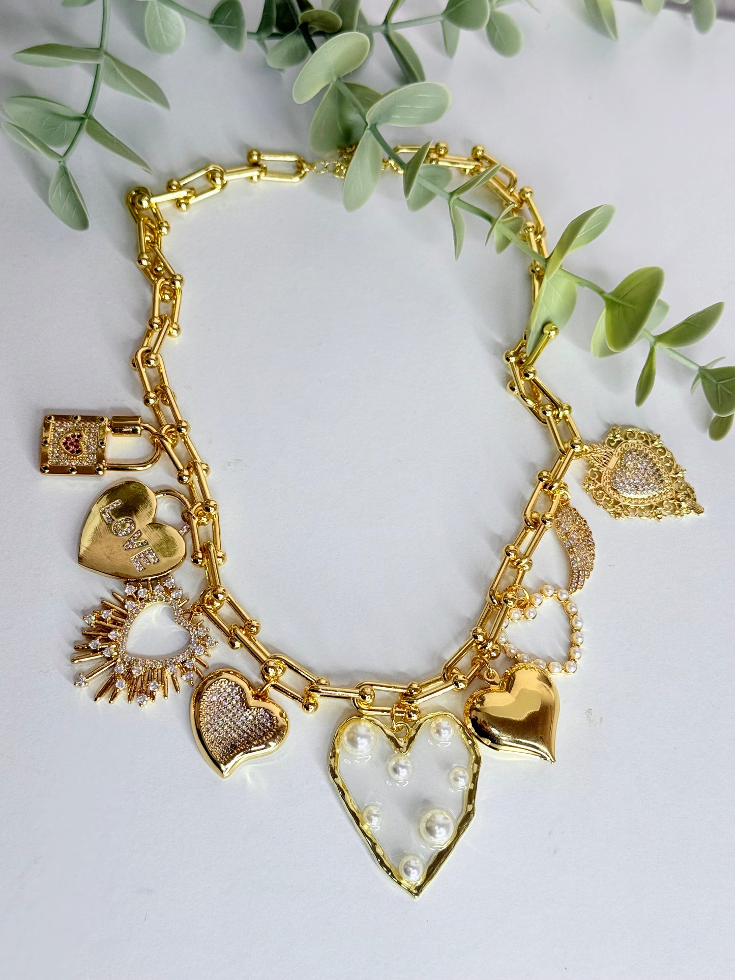Maria Reina Necklace