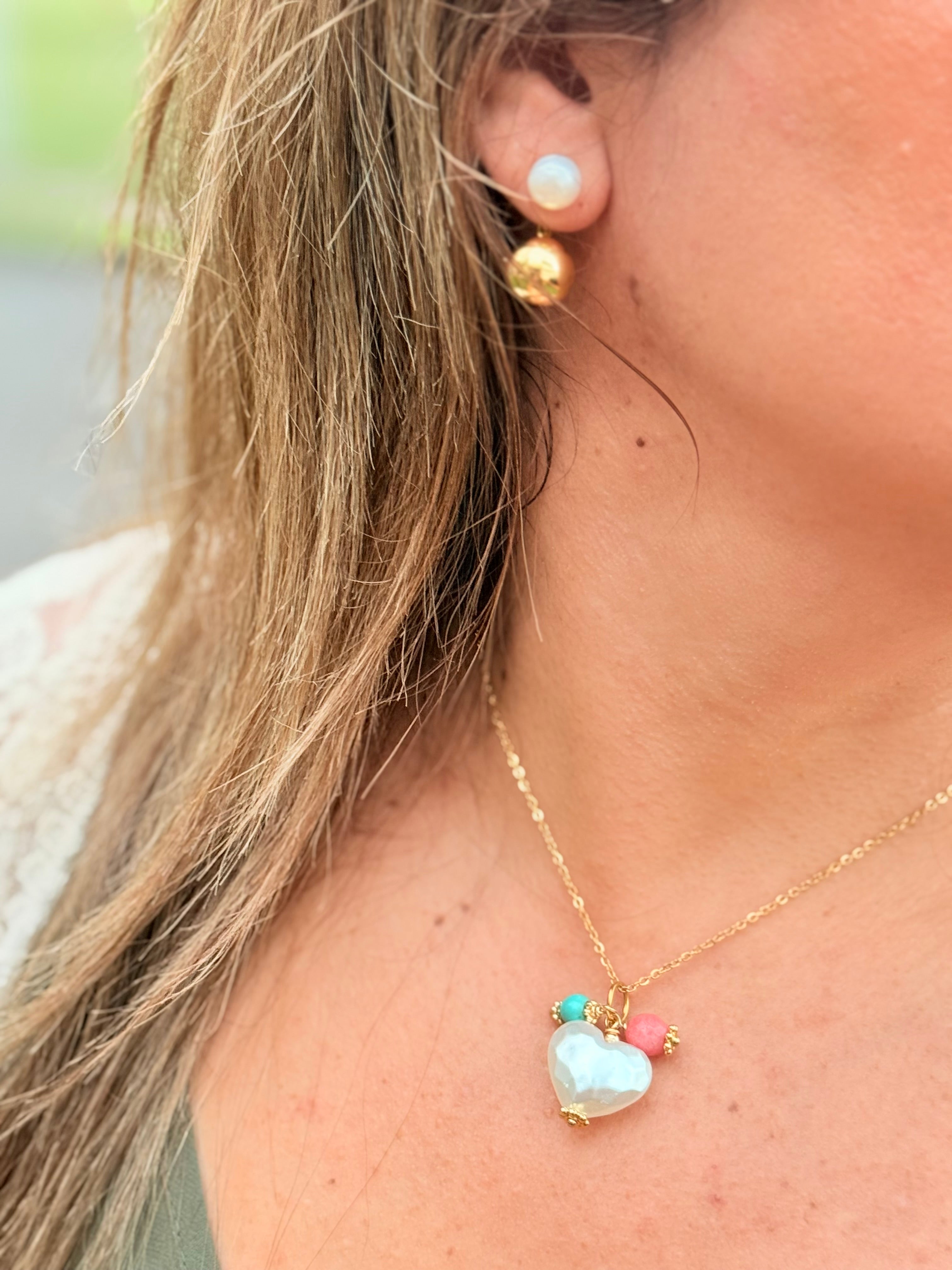 Sara Mujer de Fe Necklace