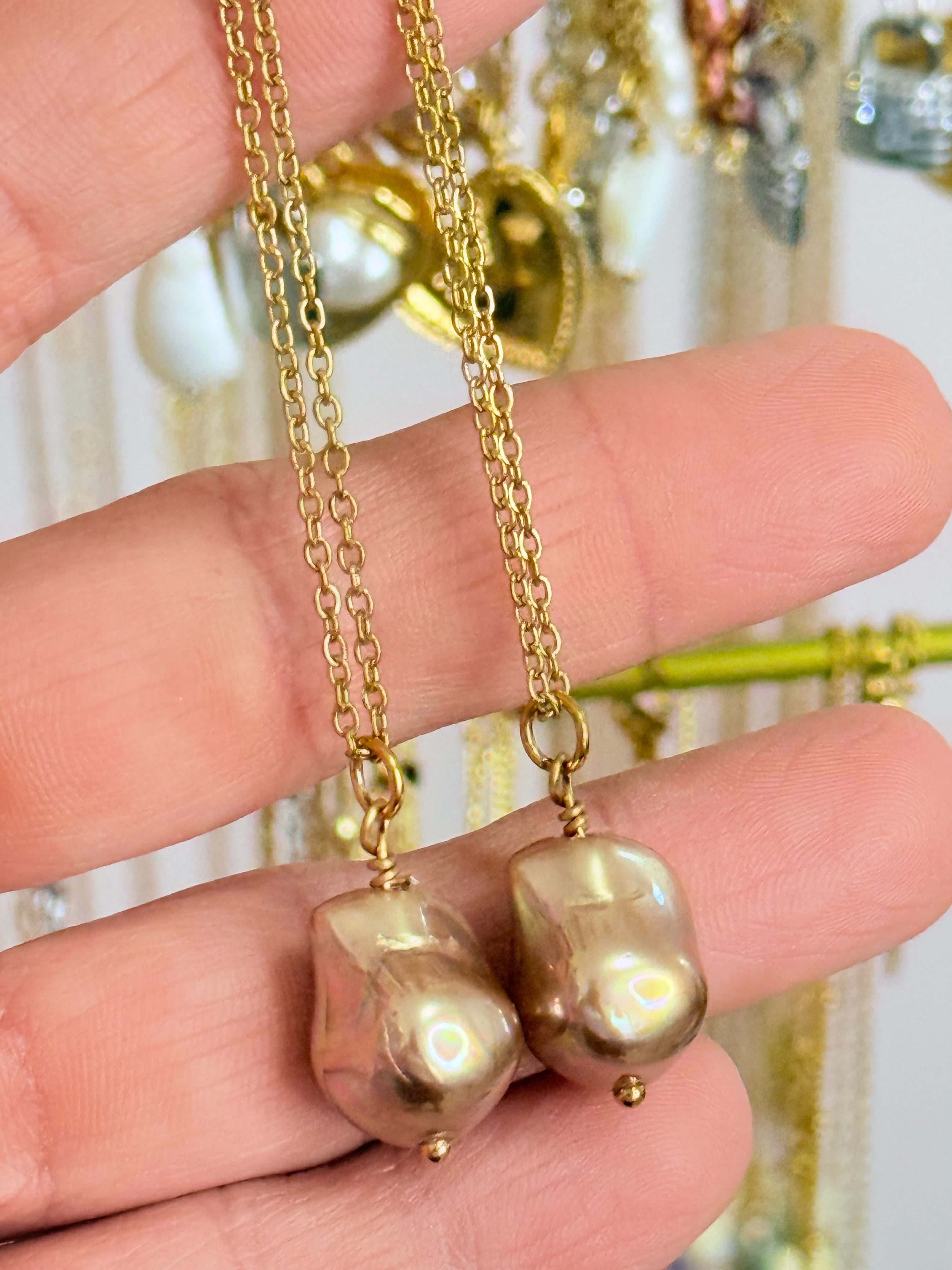 DAS NECKLACE  047