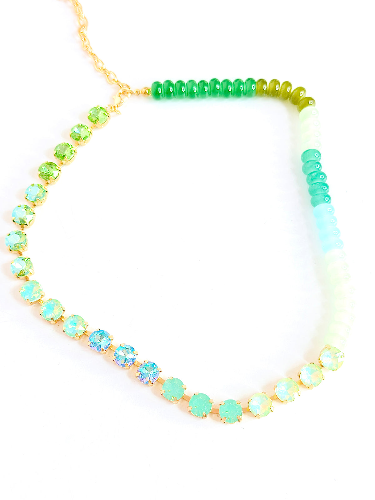 Toba Necklace (tonos verdes)