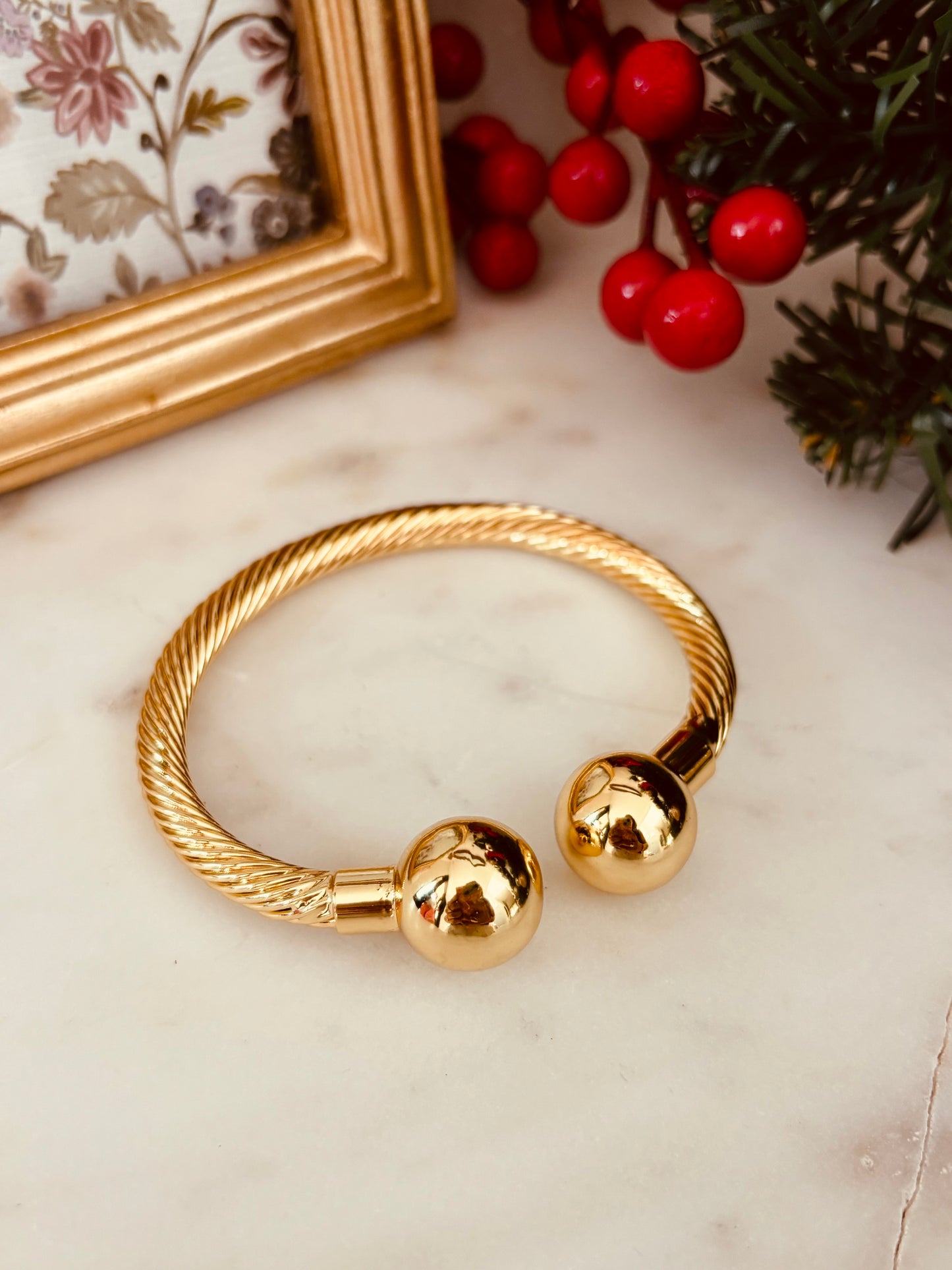 Ball Gold Cuff Bracelet