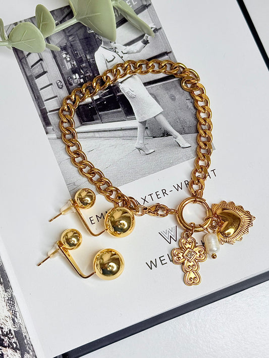 Amor con Fe Bundle Earrings & Bracelet