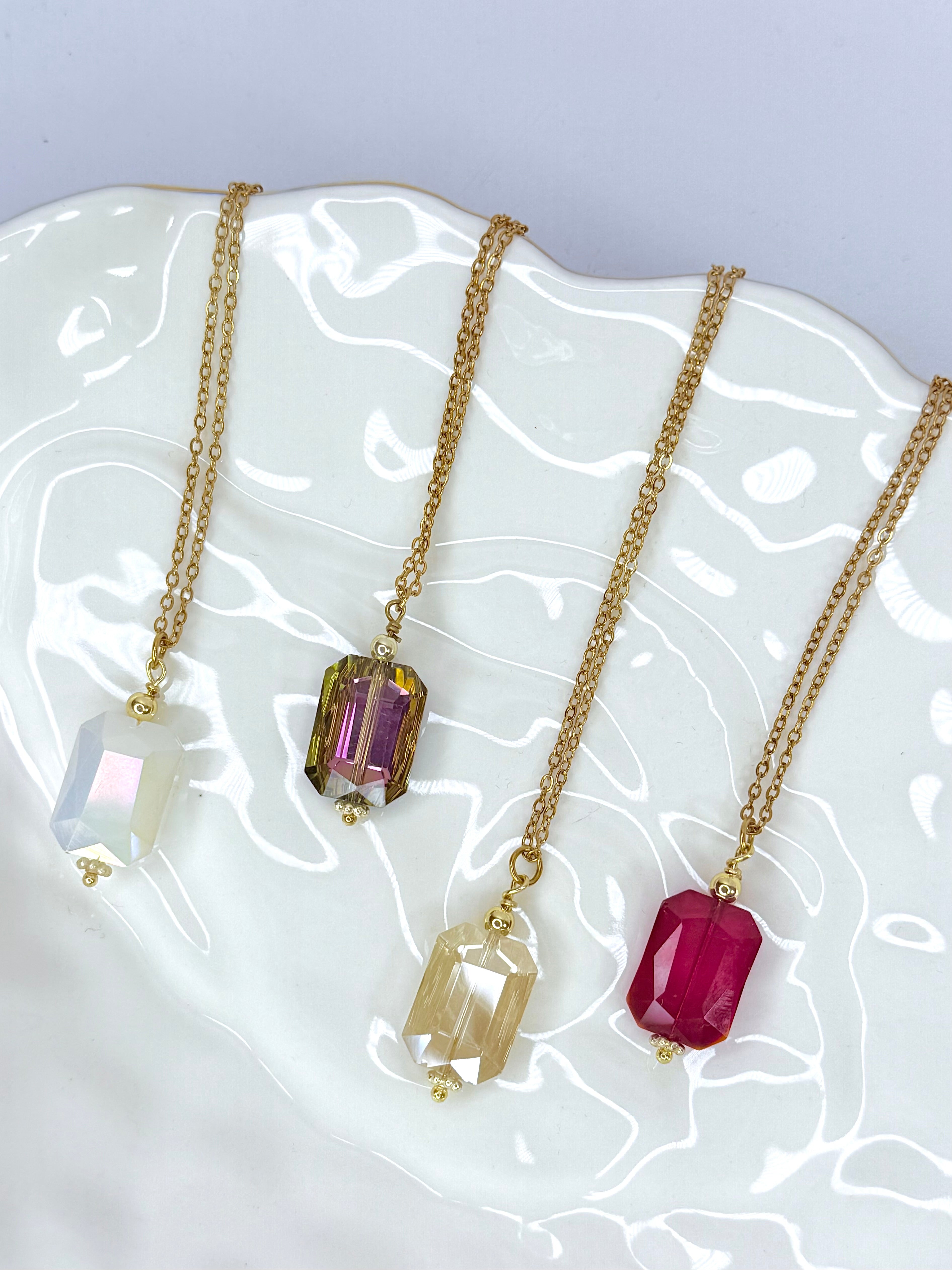 Cube Boreal Necklace