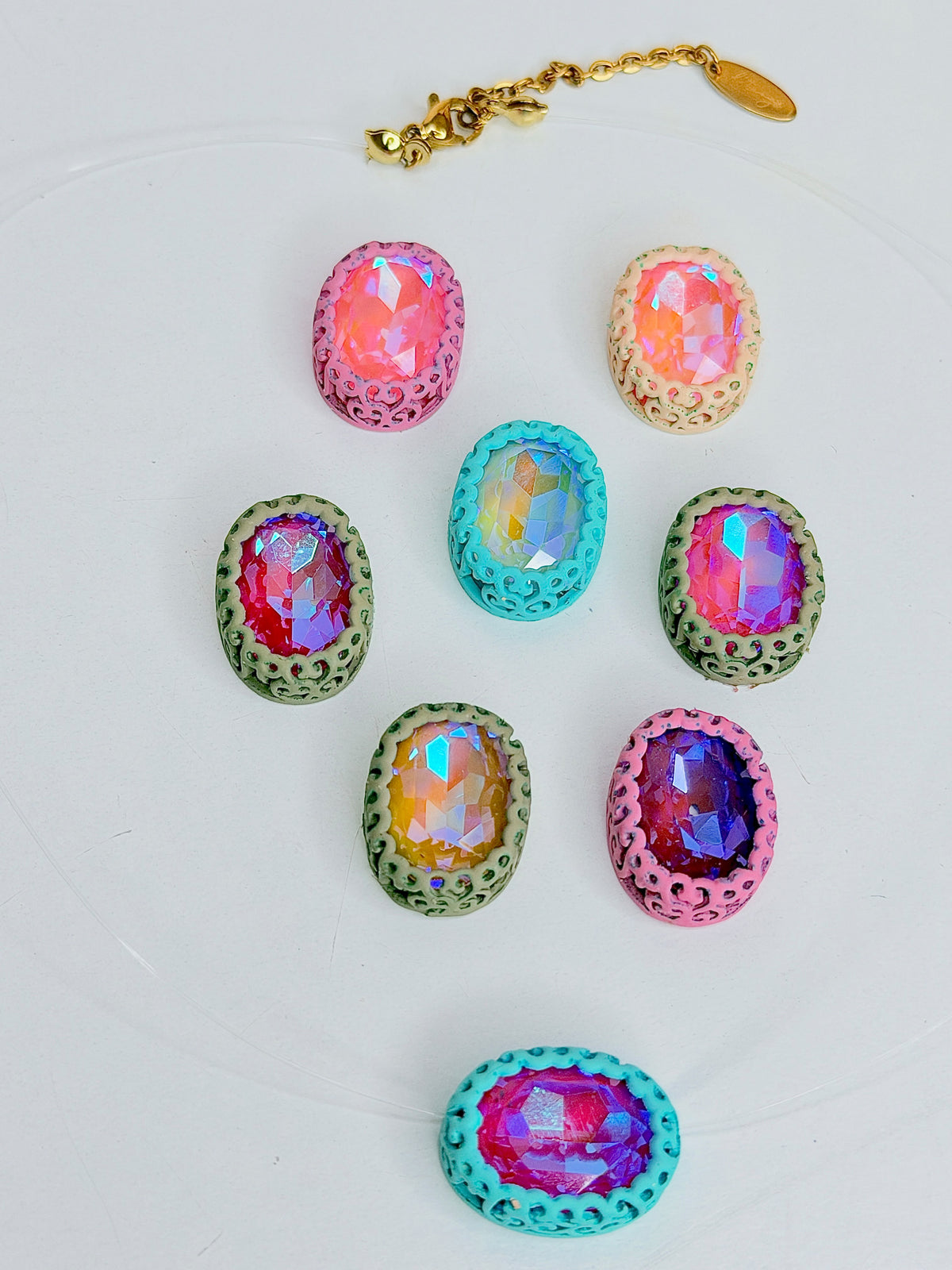 Fantasmitas Necklace Oval Gem