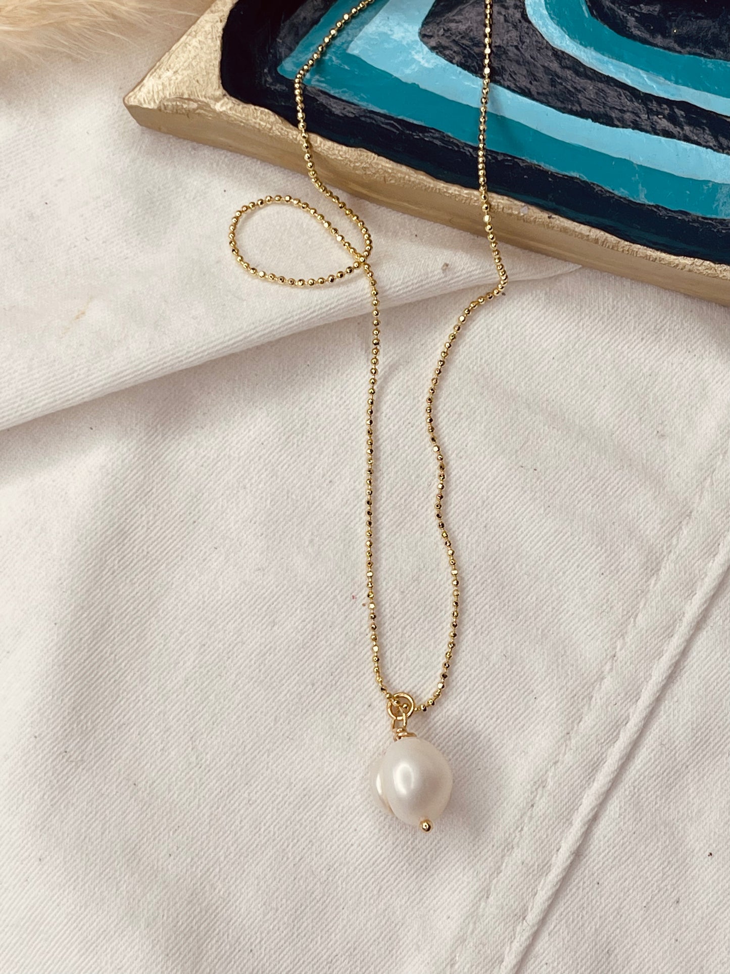 Single Pearl Necklace