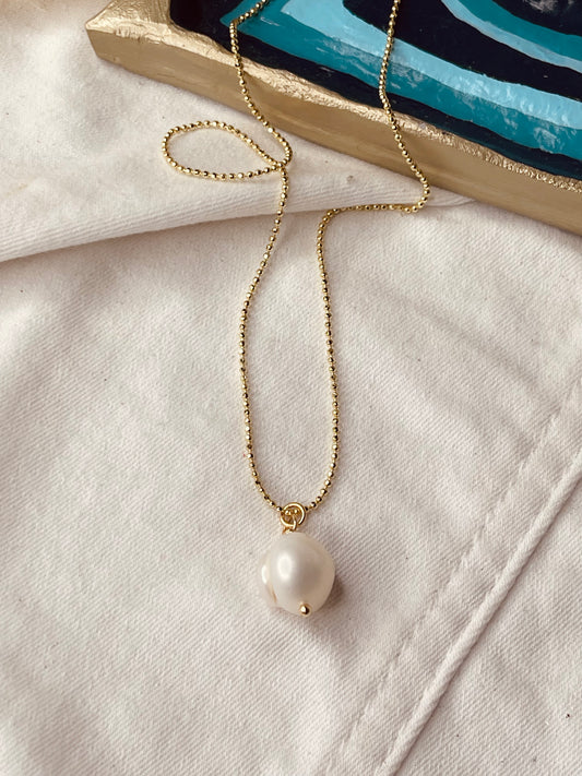 Single Pearl Necklace