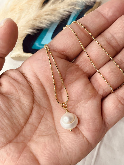 Single Pearl Necklace